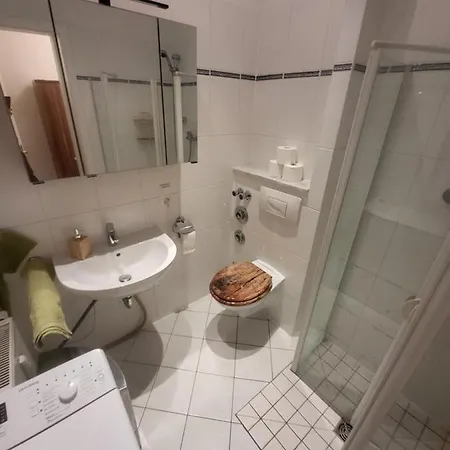 Homestay Apartmentzimmer *